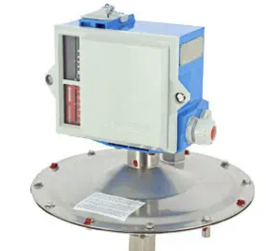 Pressostat avec séparateur